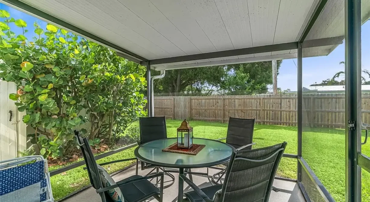 1370-4th-Ct-Vero-Beach-10